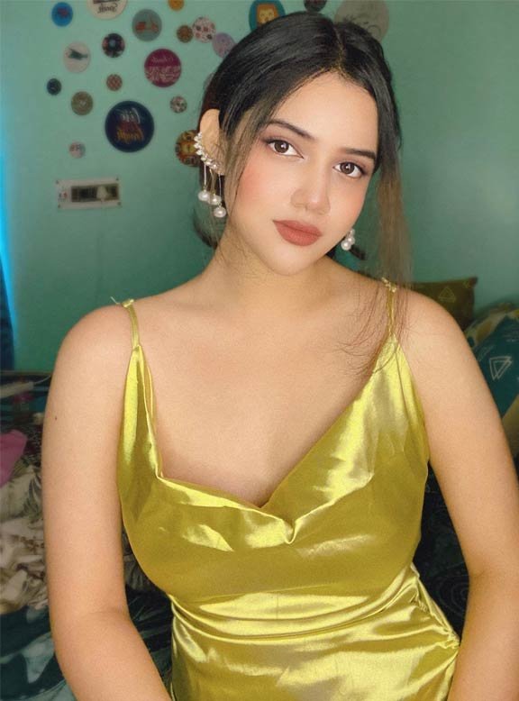 College girl Pushkar